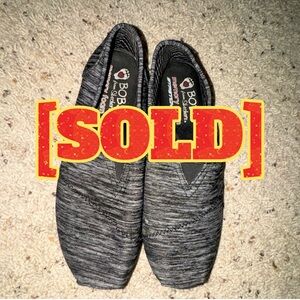 BOBs by Skecher. Memory foam. Women’s size 6.